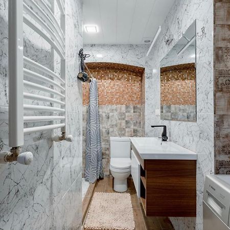 Lovely Dulcet Loft In Center Of Rustaveli Tbilisi Ngoại thất bức ảnh