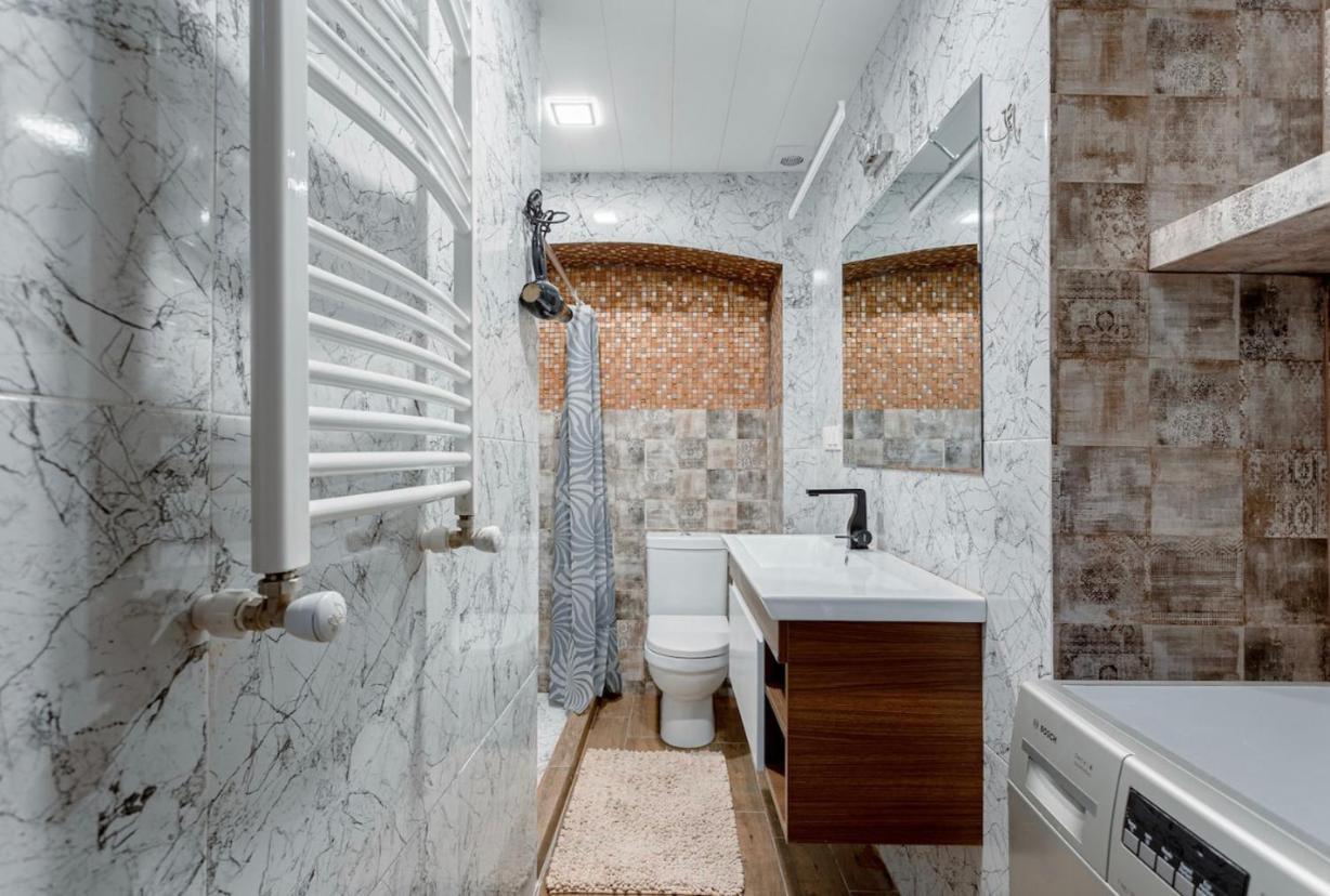 Lovely Dulcet Loft In Center Of Rustaveli Tbilisi Ngoại thất bức ảnh