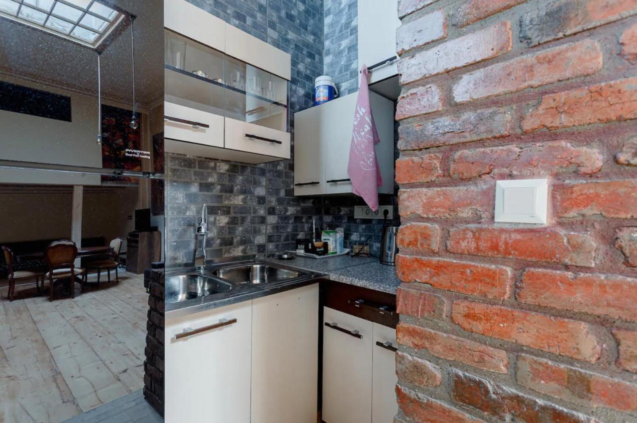 Lovely Dulcet Loft In Center Of Rustaveli Tbilisi Ngoại thất bức ảnh